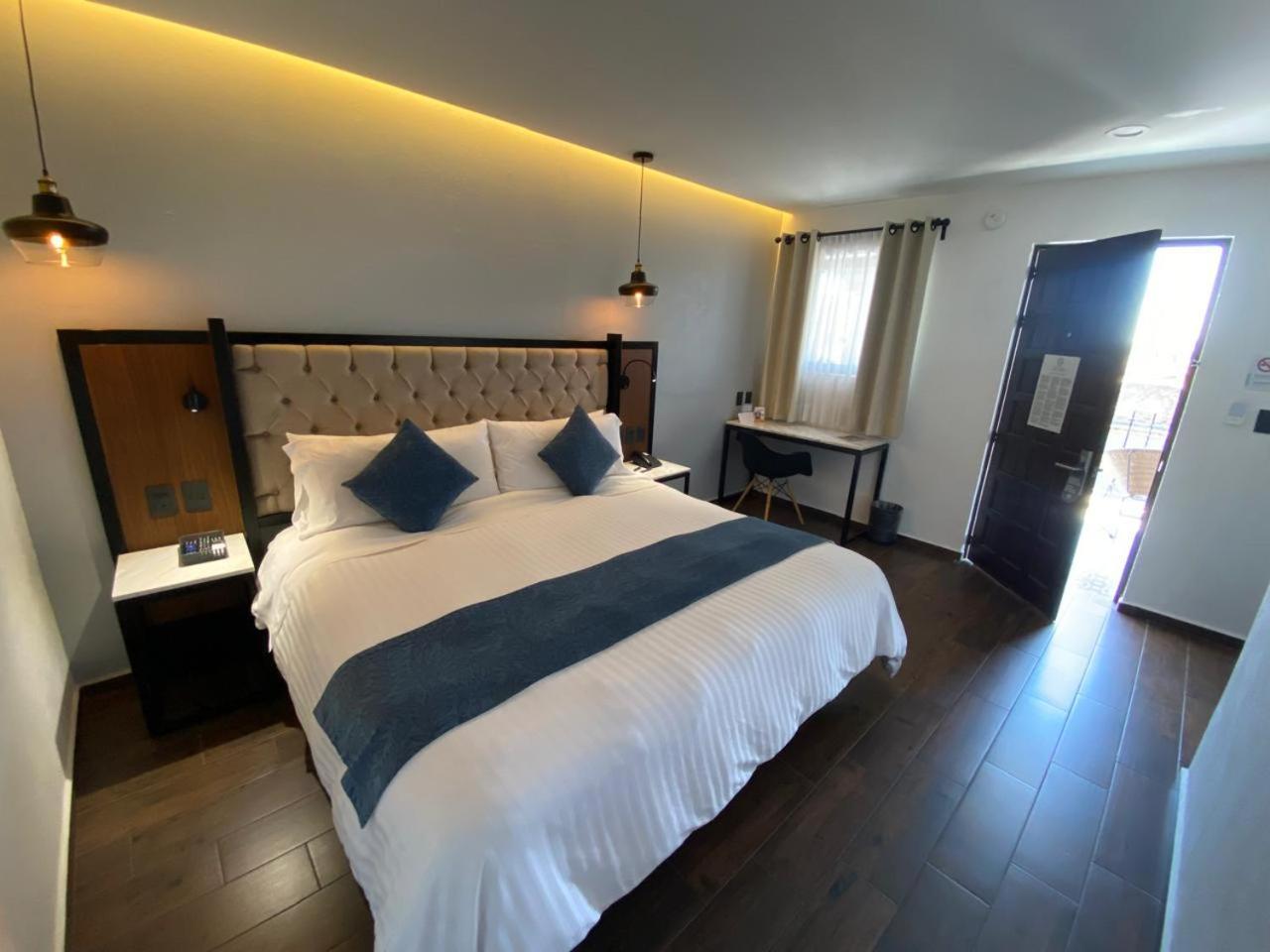Hotel Boutique Casa Loreta Querétaro Exteriör bild